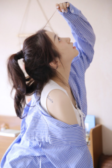 邻家美丽的妻子